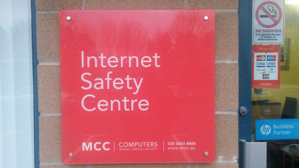MCC Computers design new signs for Ballymena premises